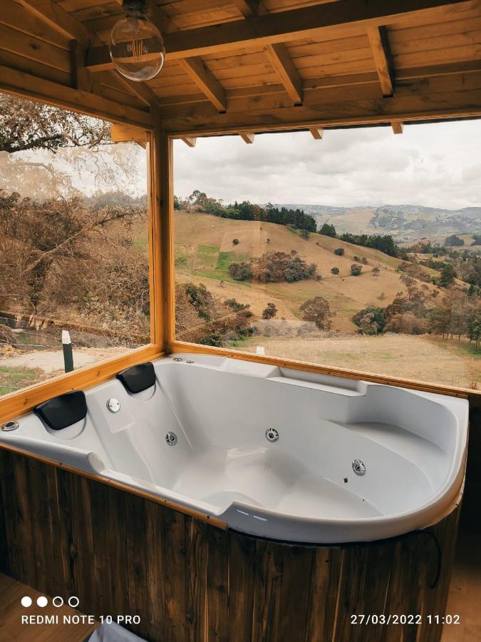 Villa Glamping - Domo el Frailejón con Jacuzzi Villapinzon Exterior foto