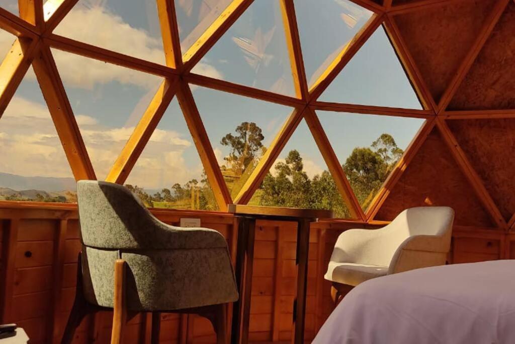 Villa Glamping - Domo el Frailejón con Jacuzzi Villapinzon Exterior foto