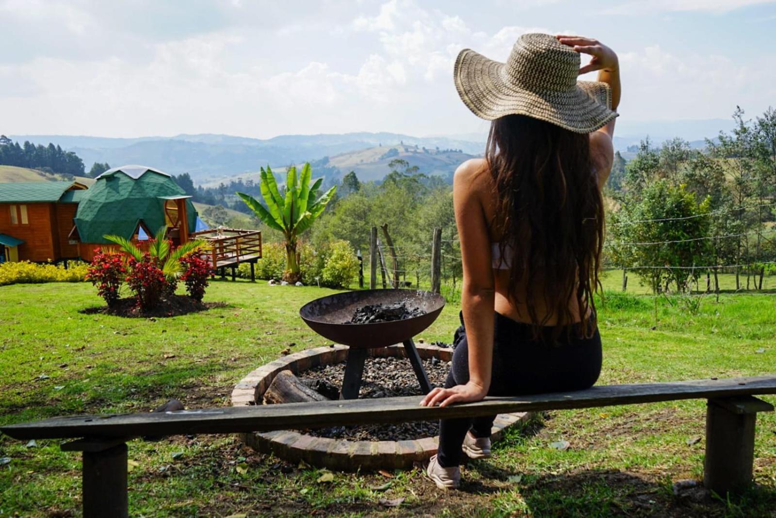 Villa Glamping - Domo el Frailejón con Jacuzzi Villapinzon Exterior foto
