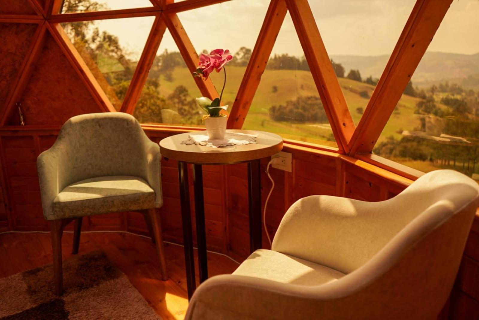 Villa Glamping - Domo el Frailejón con Jacuzzi Villapinzon Exterior foto